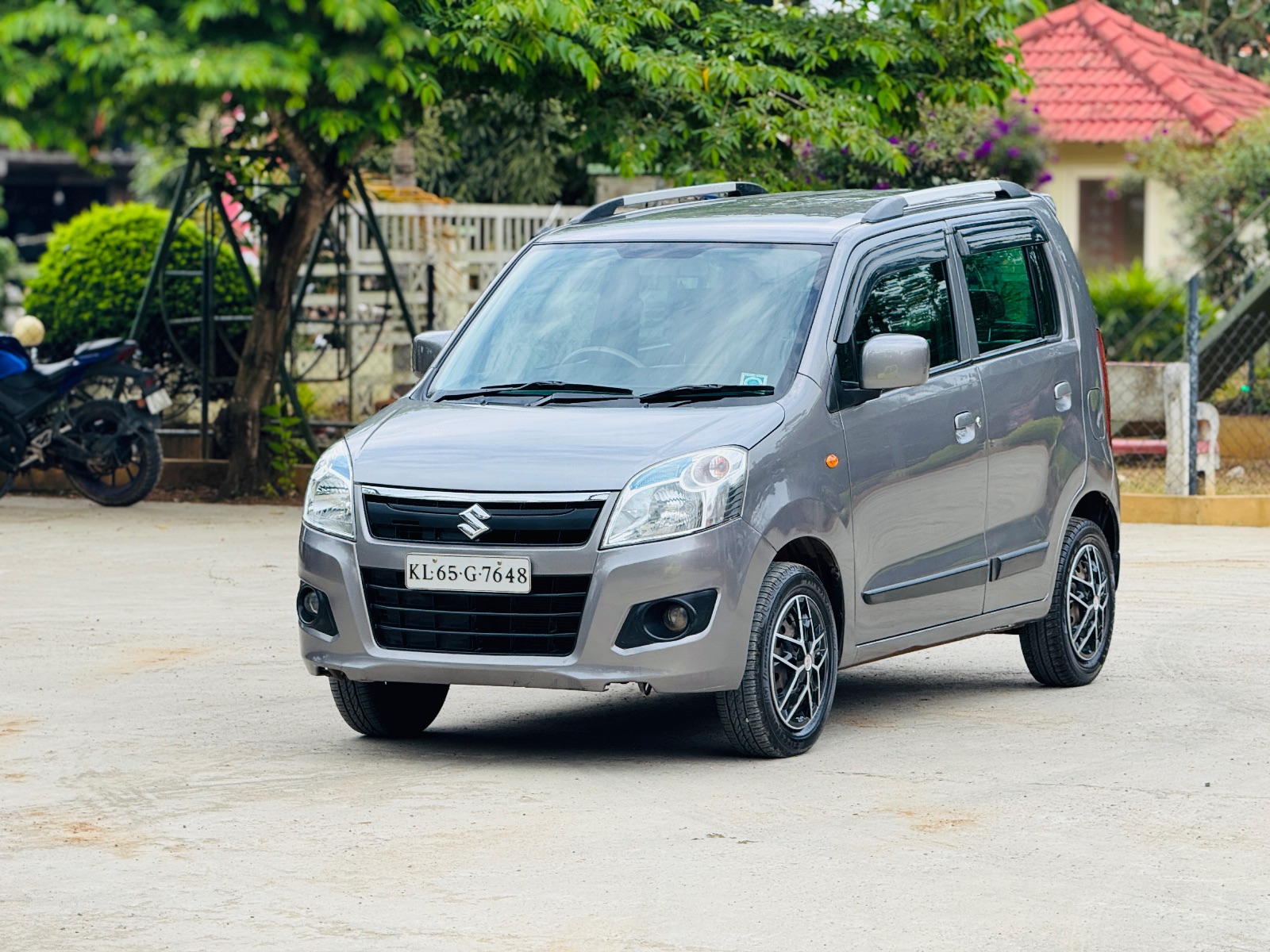 
								Maruti Suzuki WagonR full									
