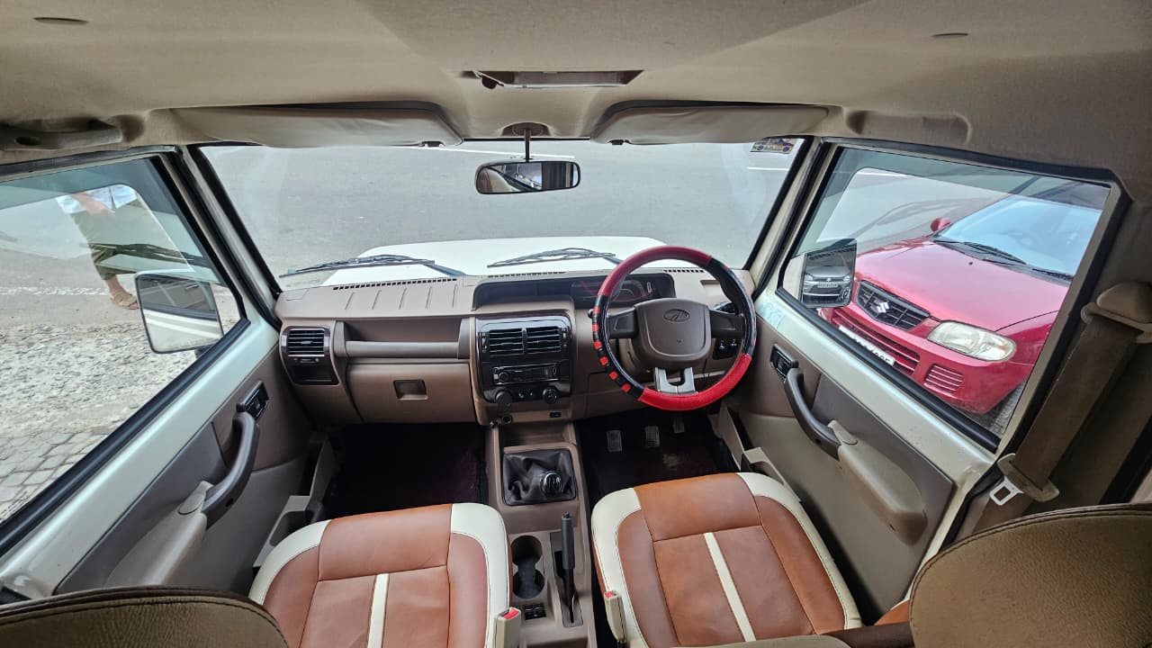 
								Mahindra Bolero ZLX 2017 full									