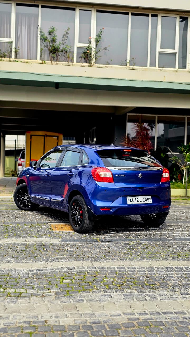 
								Maruti Suzuki Baleno Sigma 2017 Petrol Manual full									