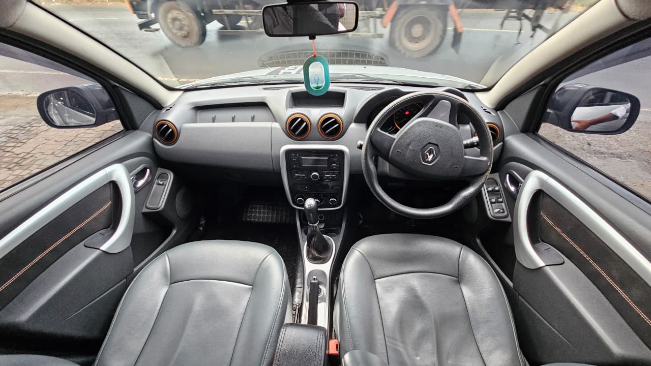 
								DUSTER 85 RXL 2015 full									