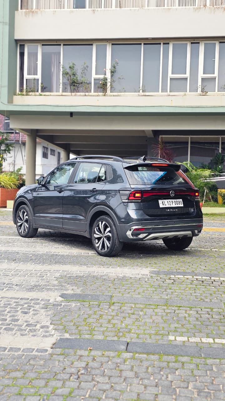 
								Volkswagen Taigun Comfortline full									