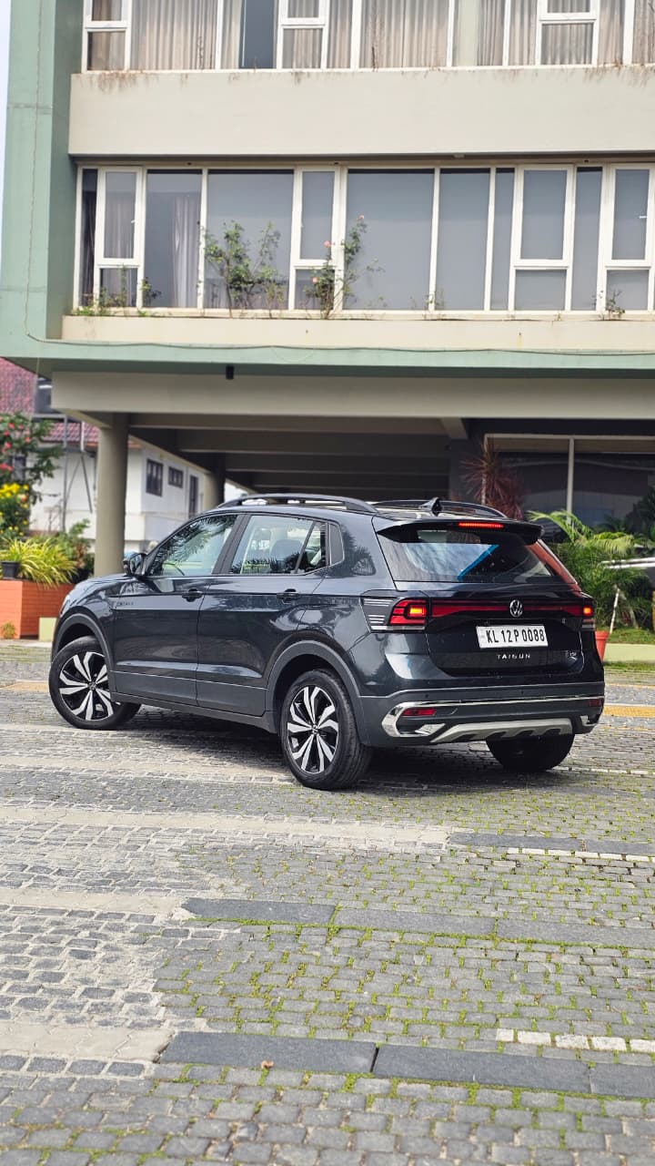 
								Volkswagen Taigun Comfortline full									