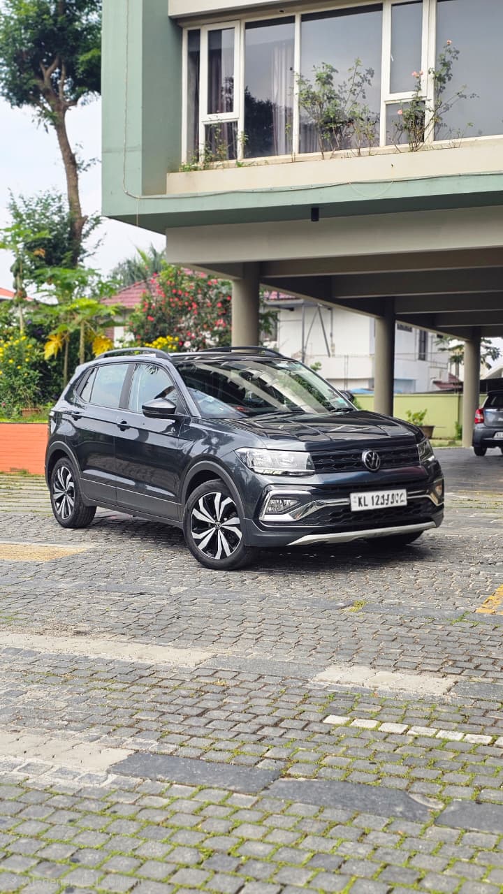 
								Volkswagen Taigun Comfortline full									